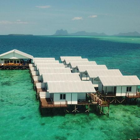 Shun Shun Water Bungalows Hotel Semporna Eksteriør billede