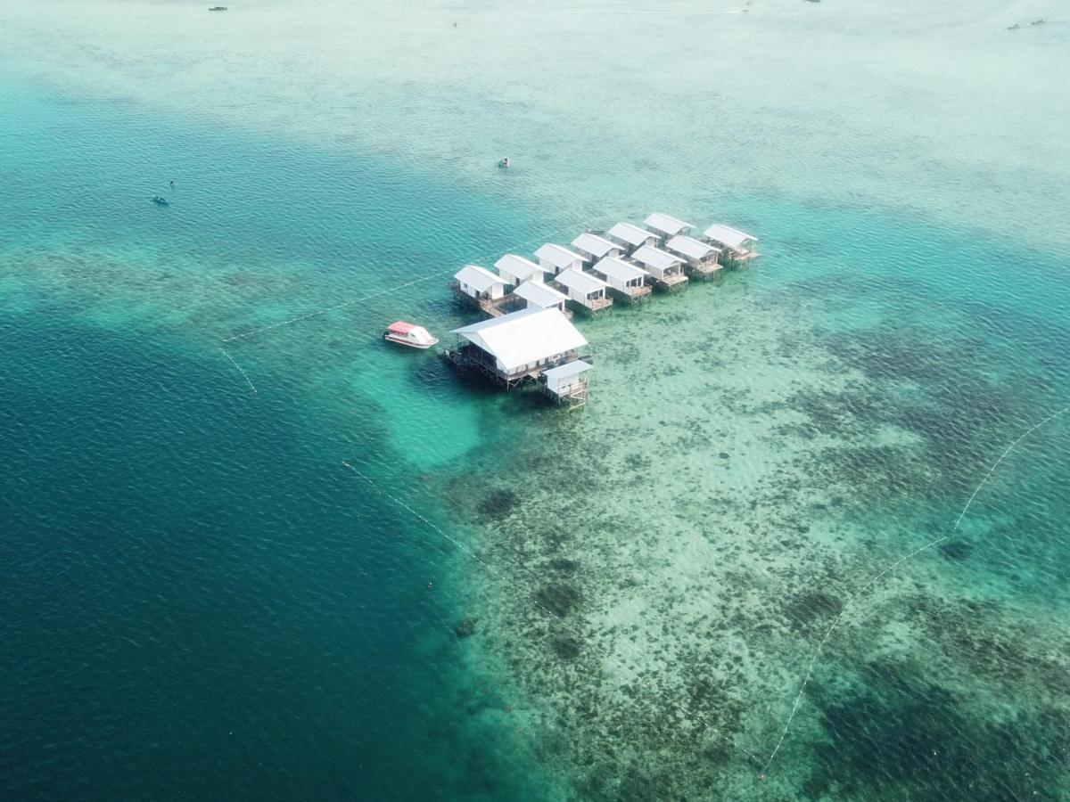 Shun Shun Water Bungalows Hotel Semporna Eksteriør billede