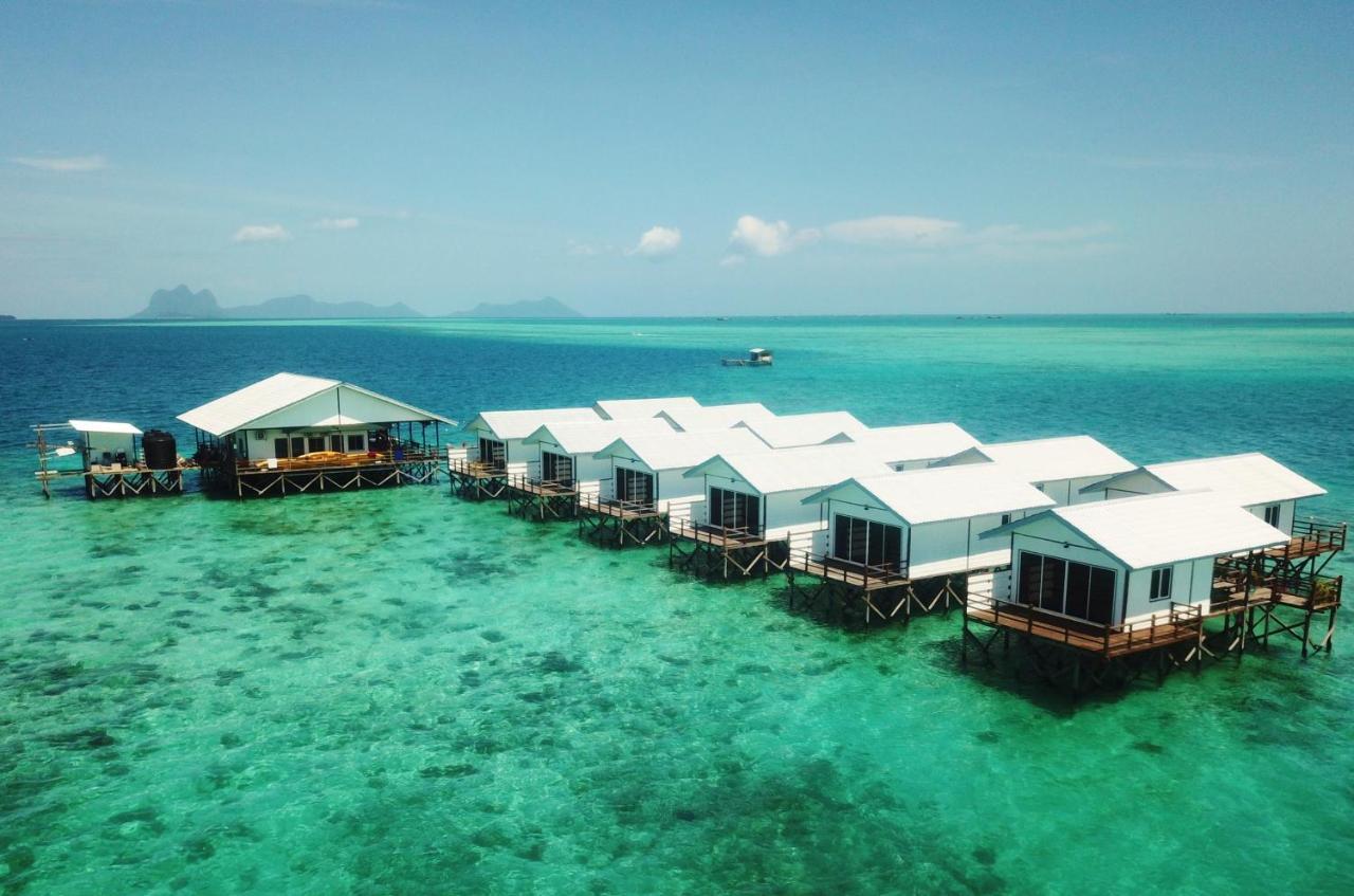 Shun Shun Water Bungalows Hotel Semporna Eksteriør billede